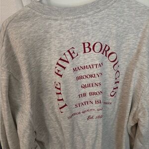 Old Navy Cream Sweatshirt. NYC.